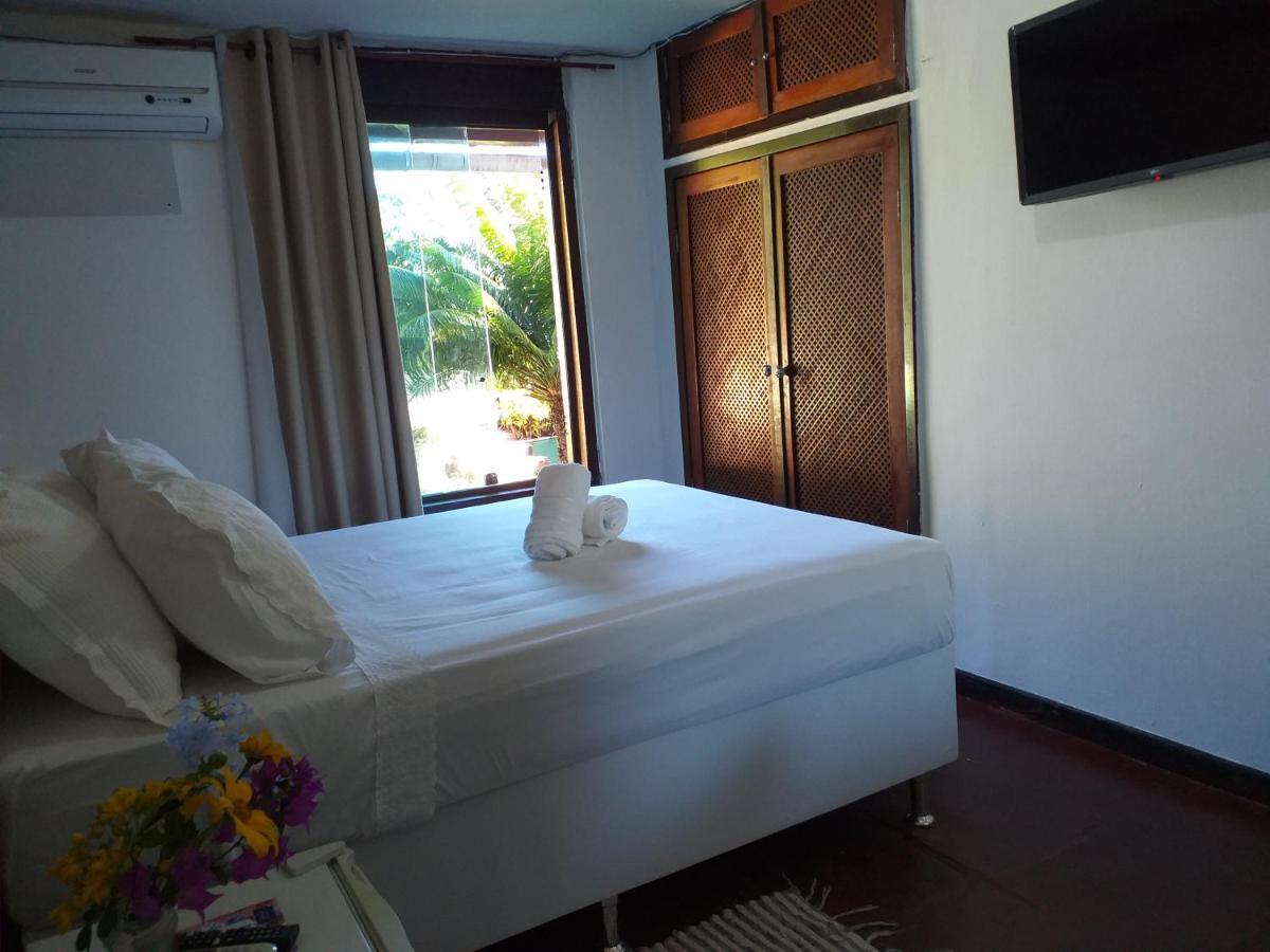 Suíte com Vista para a Piscina